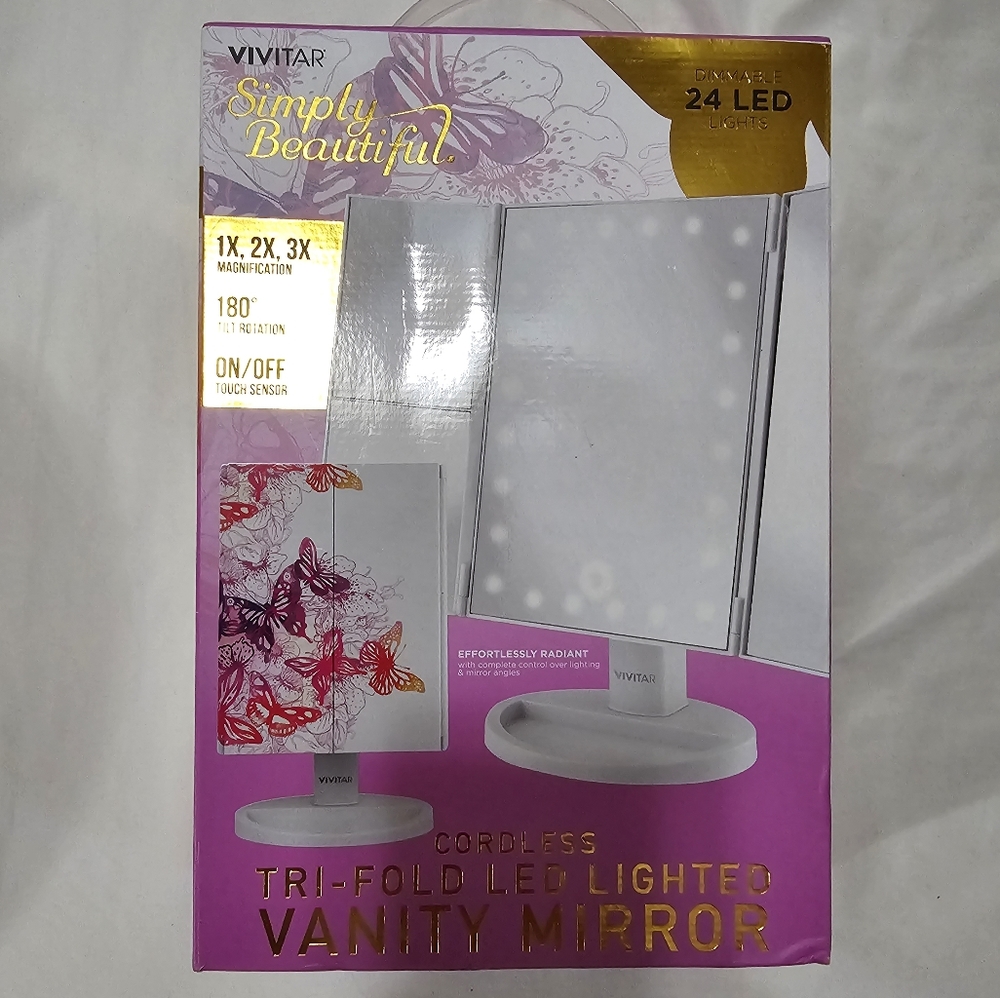 Tri-fold LED lighted Vanity Mirror